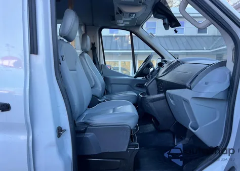 2015 Ford Transit T-350 z USA, uszkodzony, nr VIN 1FBAX2CM5FKA92783